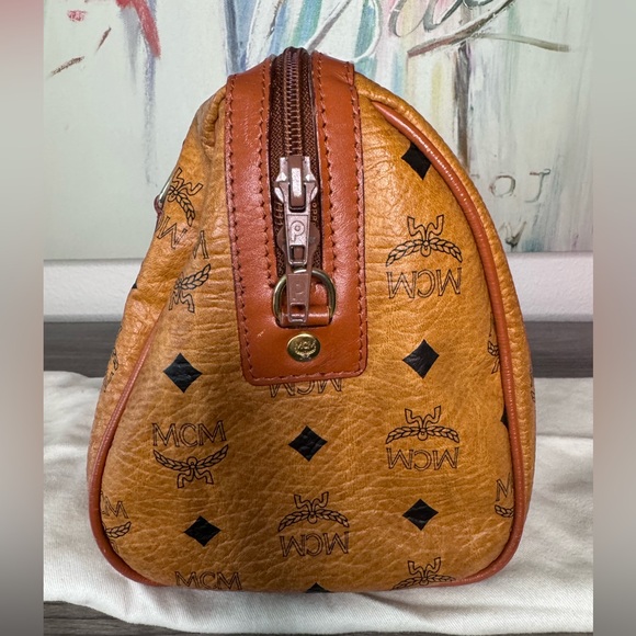 MCM Boston Bag - Picture 3 of 13